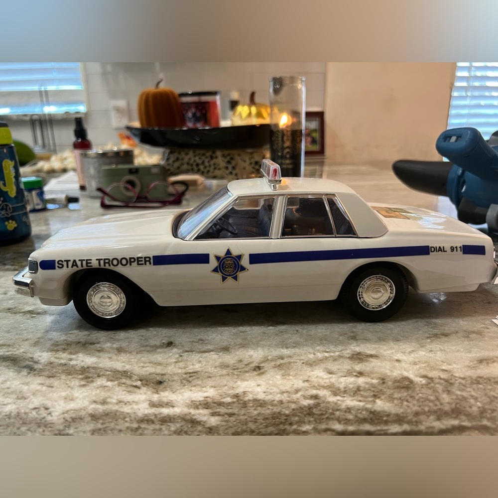 State Trooper 1991 Jim Beam decanter - White